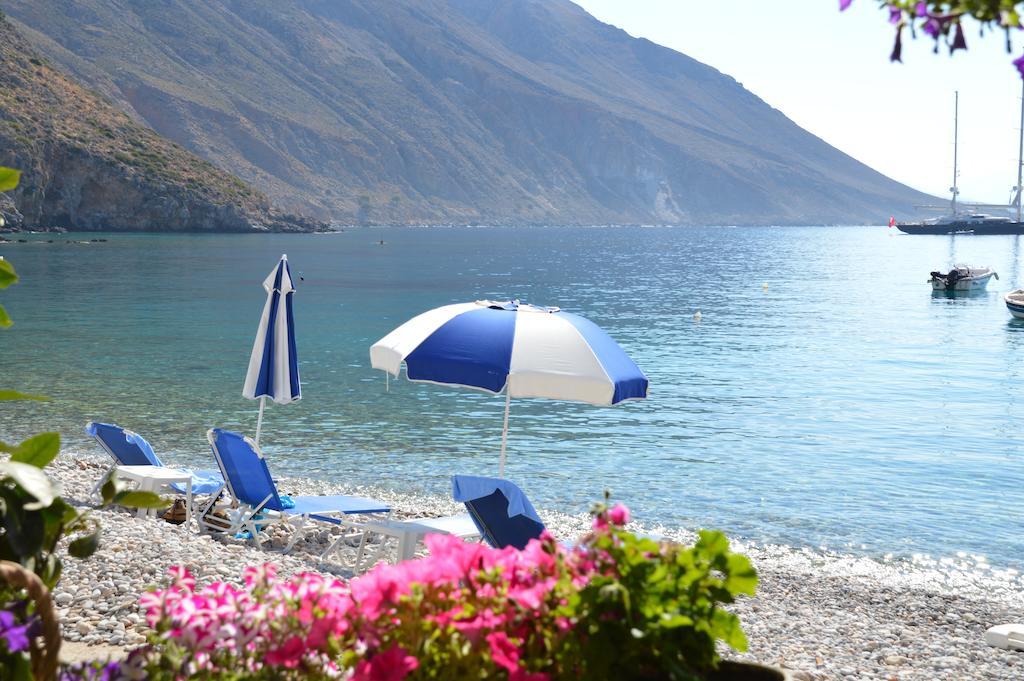 Hotel Porto Loutro On The Beach מראה חיצוני תמונה